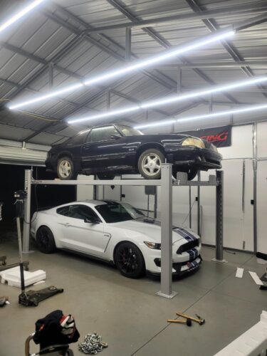 TRIUMPH NSS-8 8000 lbs / 3,628 kg 4 Post Car Lift – Heavy Duty Storage & Service Auto Hoist for Cars and Trucks photo review